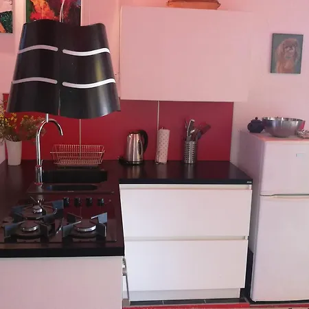 With A Parking Space Mali Iz Lejlighed *