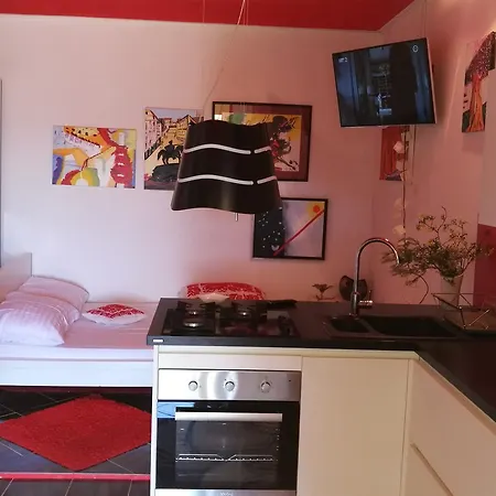 With A Parking Space Mali Iz Apartment