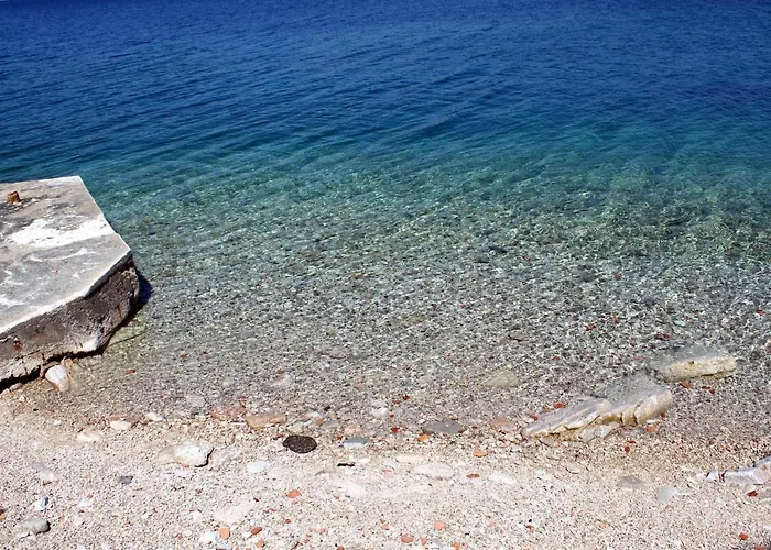 With A Parking Space Mali Iz Appartement *