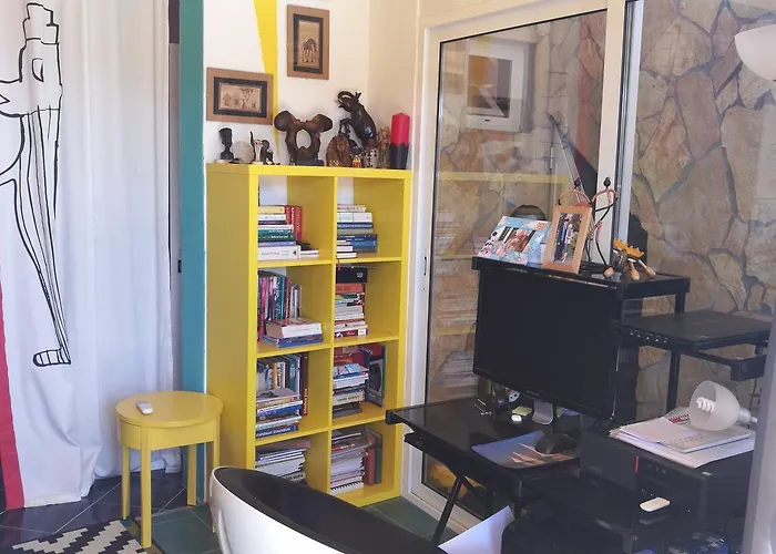 With A Parking Space Mali Iz Вели-Иж