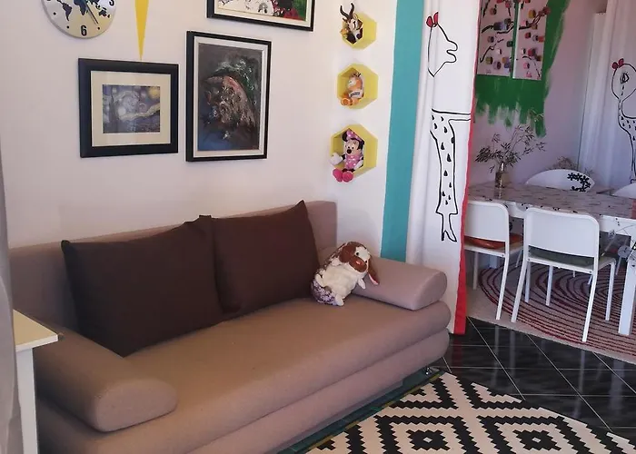 With A Parking Space Mali Iz Апартаменты *